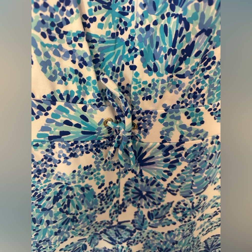 Lilly Pulitzer Jace Romper in “Shell Me You Love Me” pattern - Picture 7 of 8
